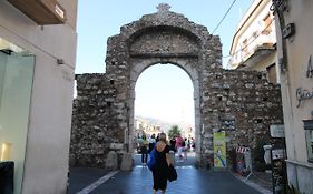 C'Est La Vie Taormina